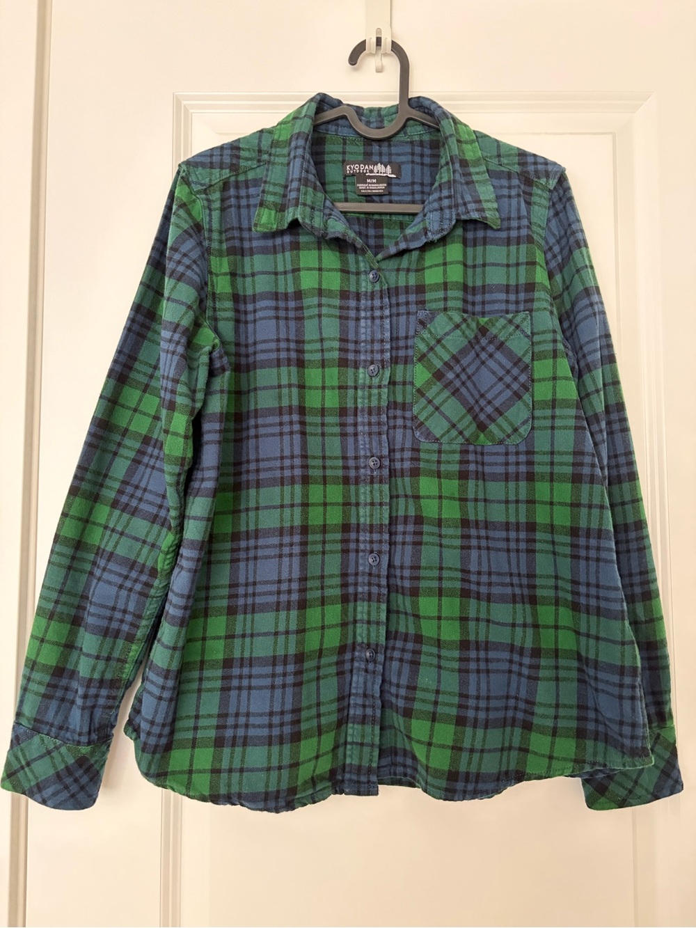 Blue and Green Plaid Casual Button-Down Shirt